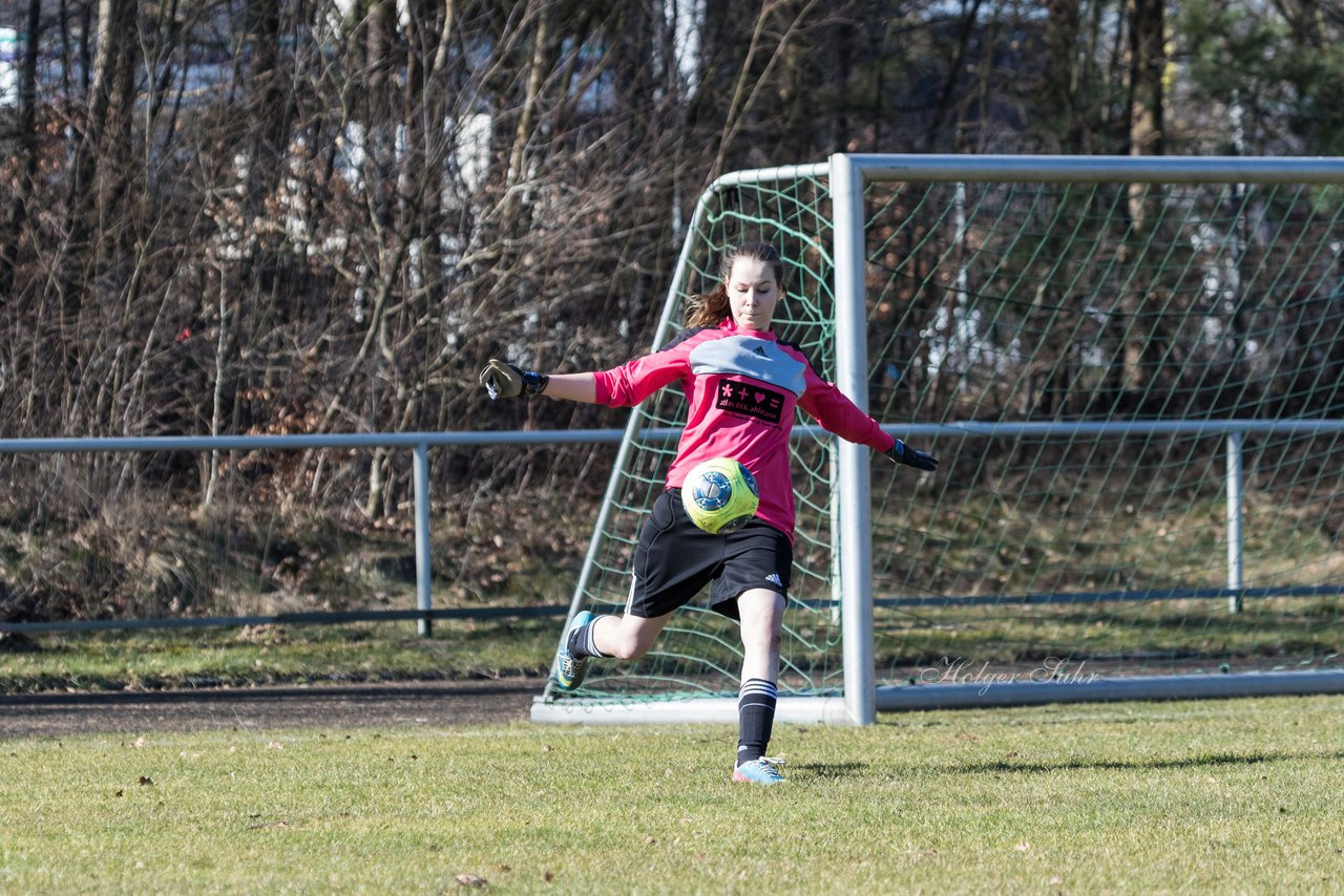 Bild 216 - Frauen TV Trappenkamp - TSV Gnutz : Ergebnis: 0:5